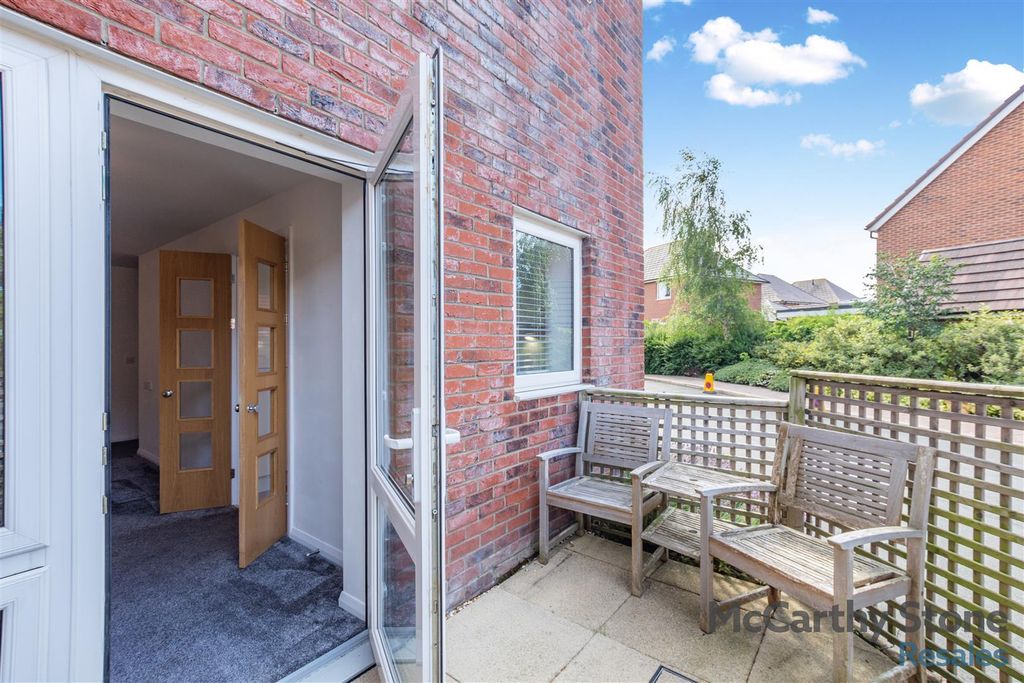 Property photo 1 of 30 8654409-Exterior01.Jpg