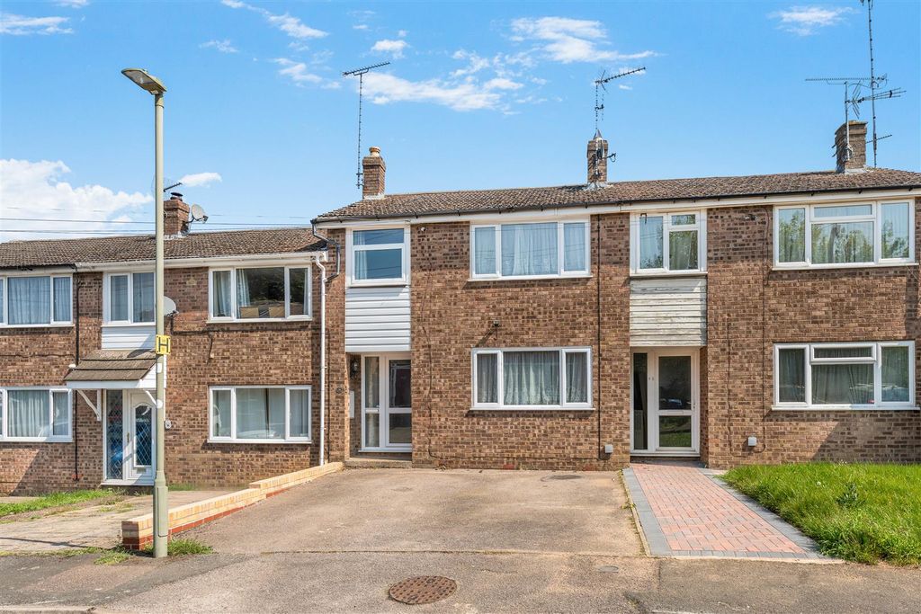 Property photo 1 of 14 36 Goodrington Close, Banbury-1.Jpg