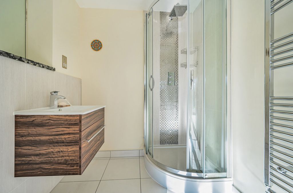 Additional image 11 of 3 bed flat for saleHolcombe Drive, Holcombe, Devon EX7