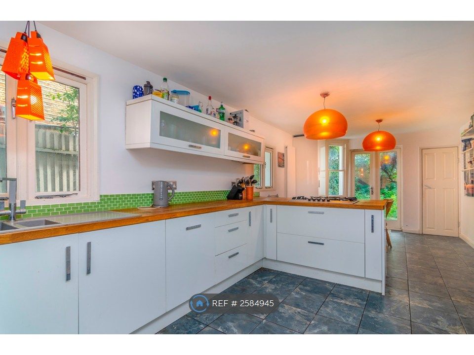 Property photo 1 of 14 Kitchen