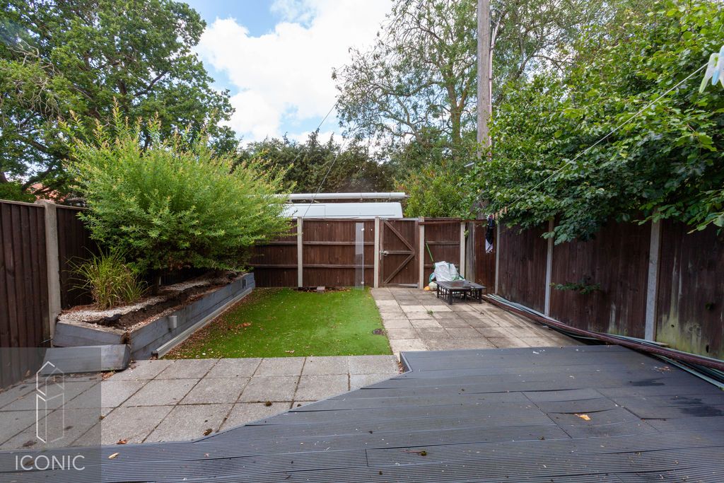 Property photo 2 of 2 Photo 1