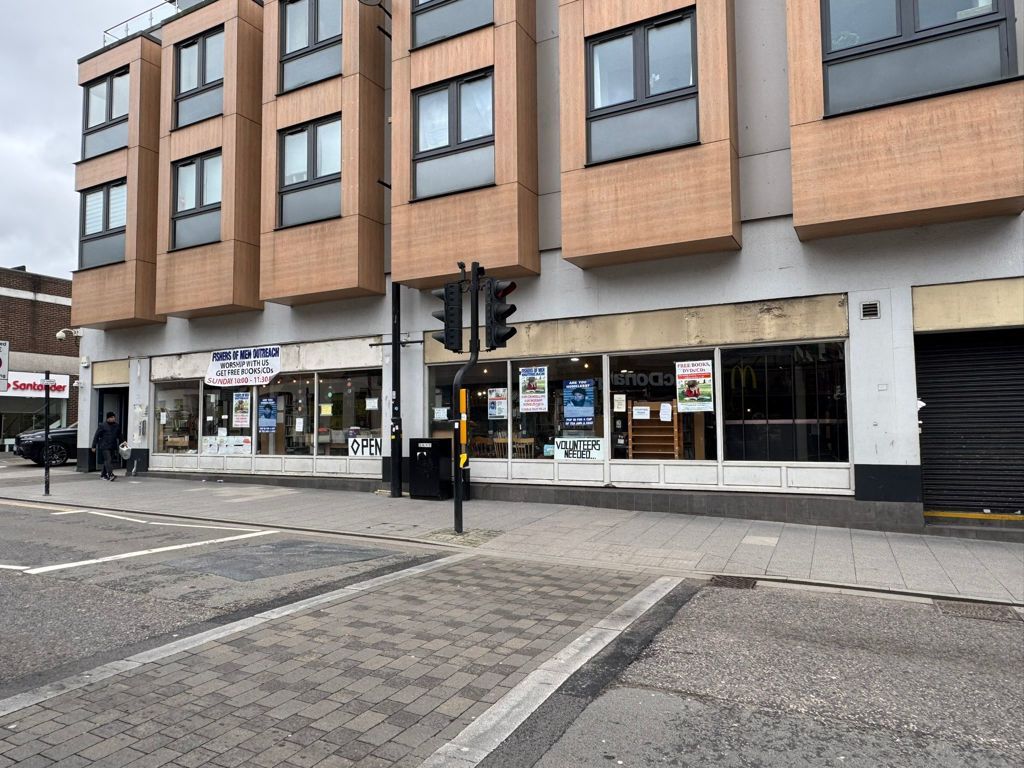 Property photo 2 of 8 Photo 4