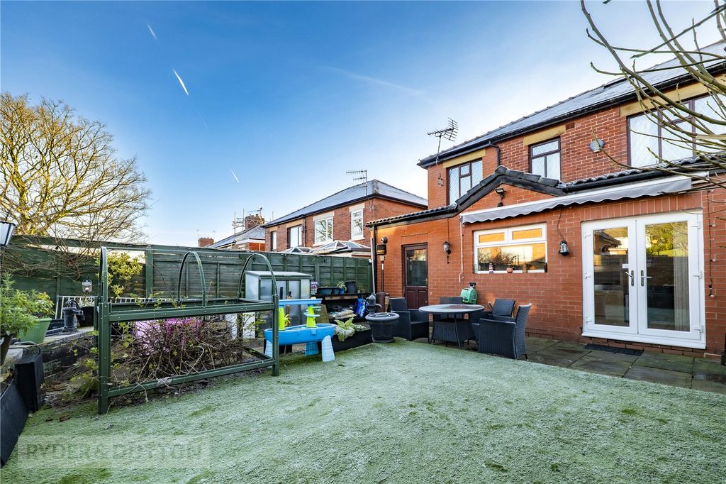 Property photo 2 of 19 Rear Garden