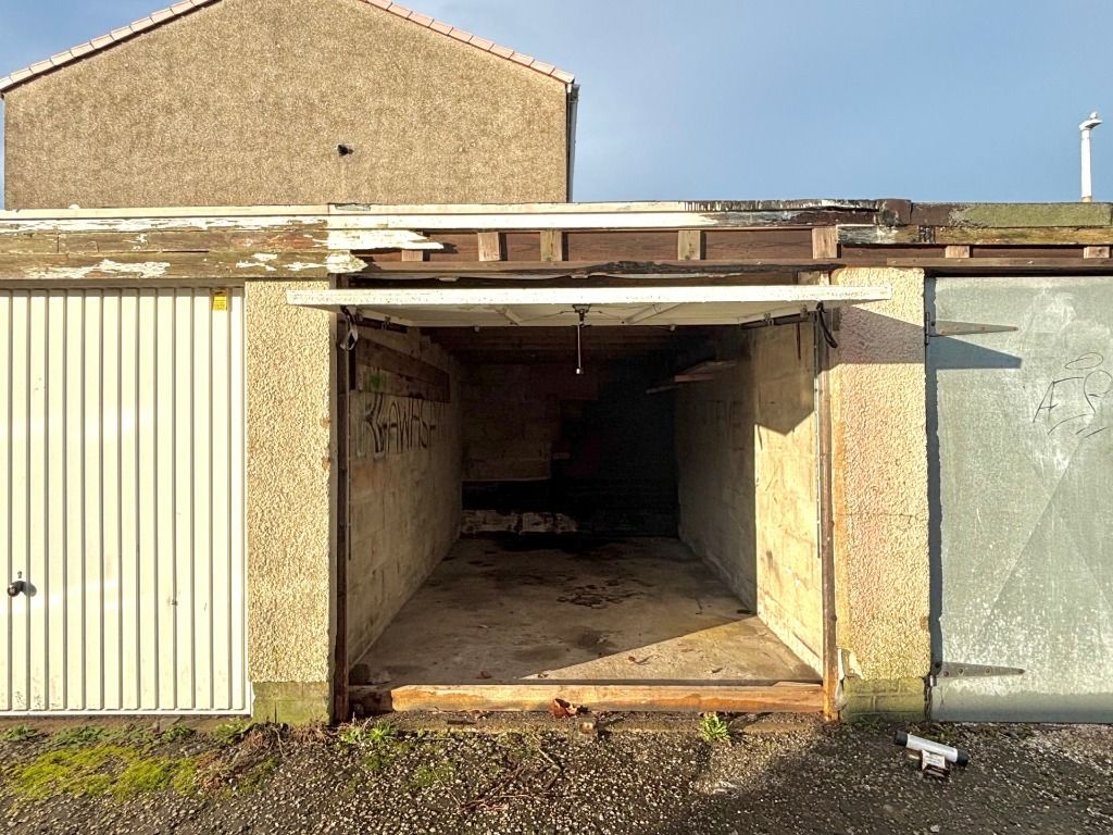 Property photo 2 of 5 Photo 2