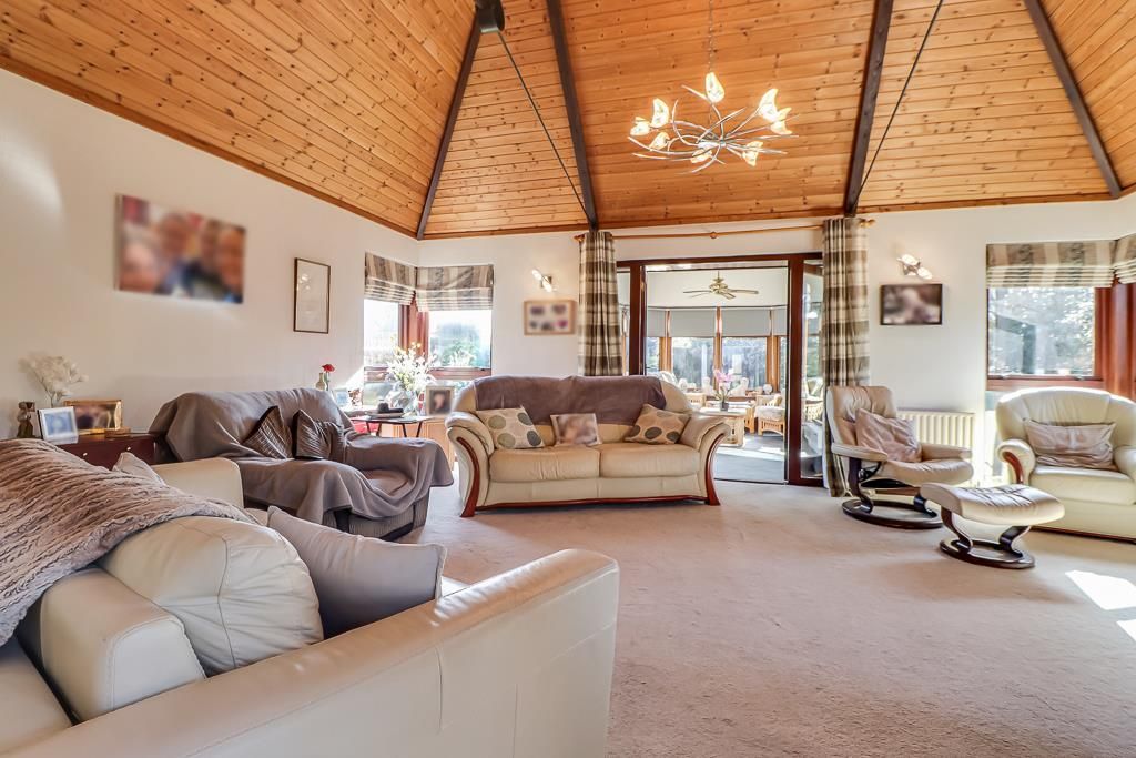 Property photo 2 of 30 Living Room