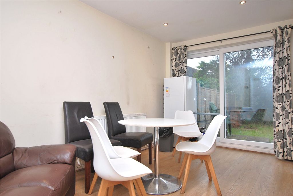 Property photo 3 of 12 Picture No. 20