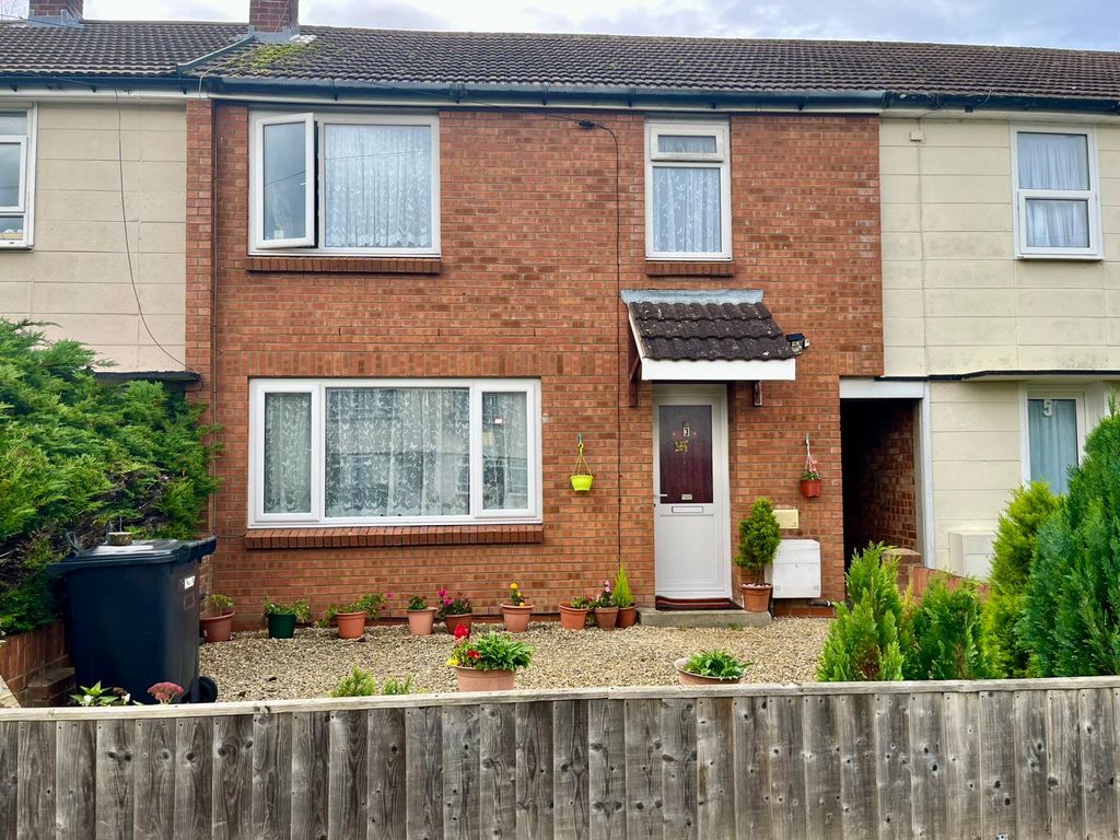 Property photo 1 of 8