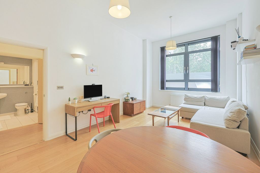 Property photo 1 of 20 Img_1615