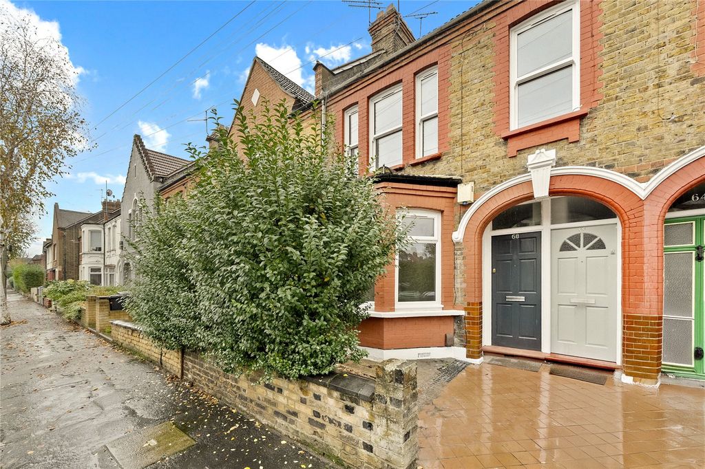 Property photo 1 of 16 Picture No. 18