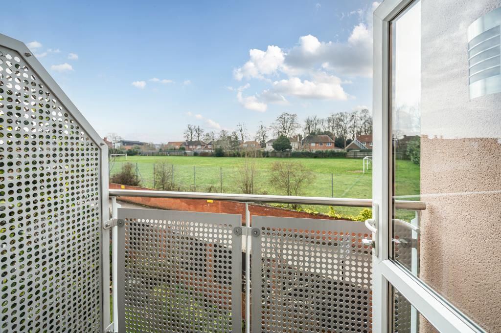 Property photo 2 of 16 Balcony