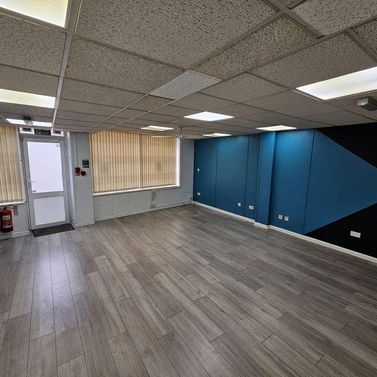 Property photo 3 of 12 82d8c77Cf9c64Be1A93d3c2B931c688c.Jpg