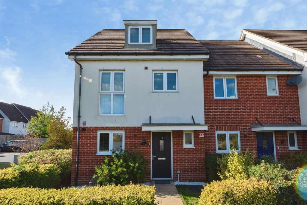 Property photo 1 of 19 Pbox-Img.Jpg