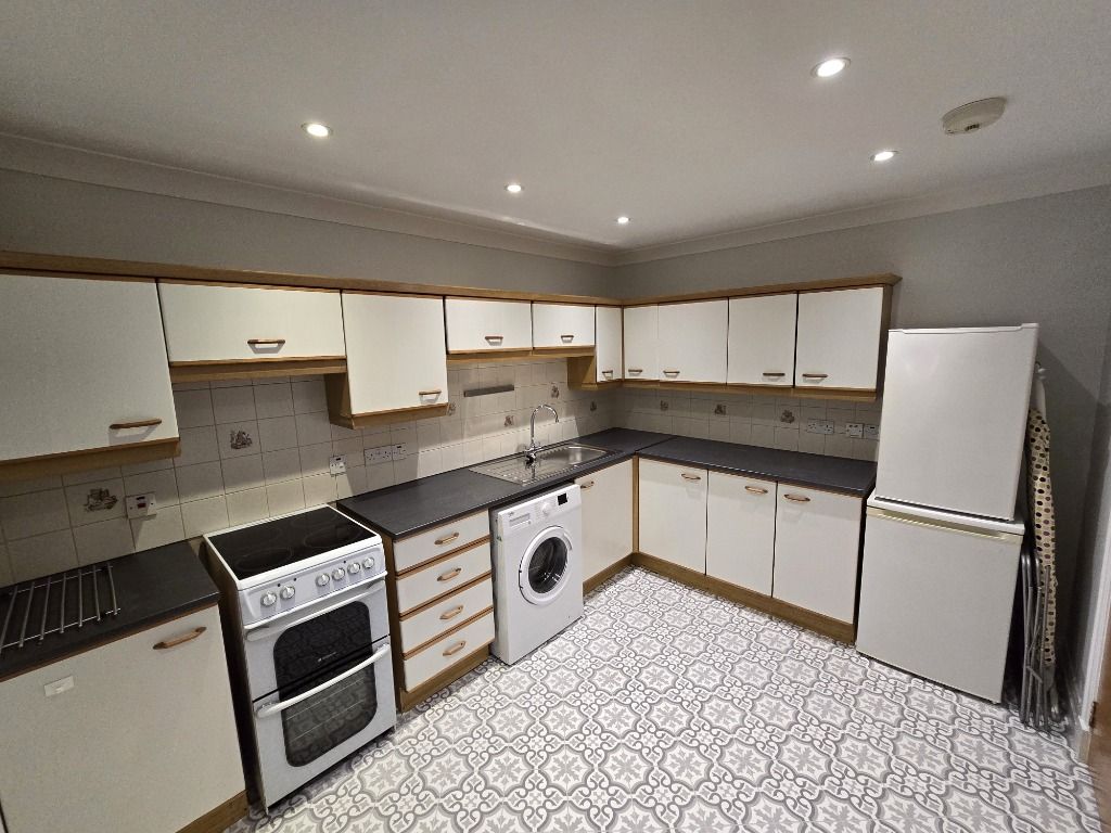 Property photo 3 of 13 Photo 3