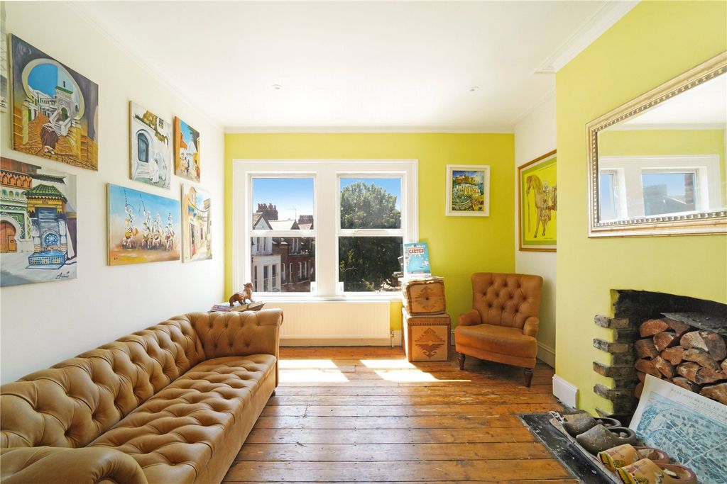 Property photo 1 of 17 Picture No. 27