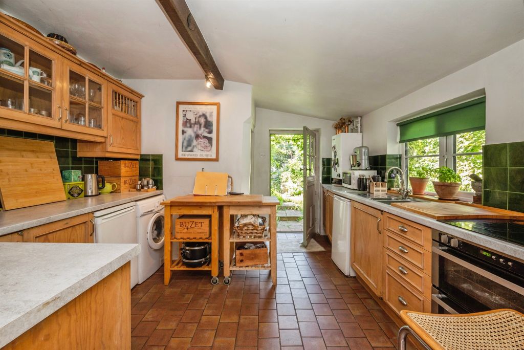 Property photo 3 of 17