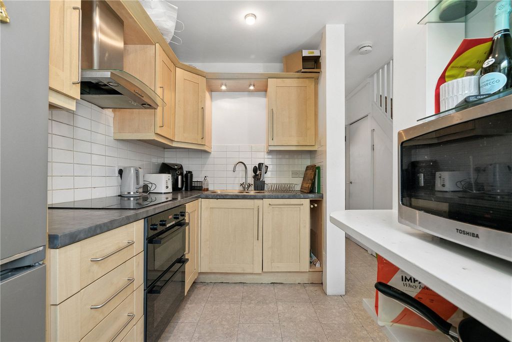 Property photo 2 of 15 Picture No. 23