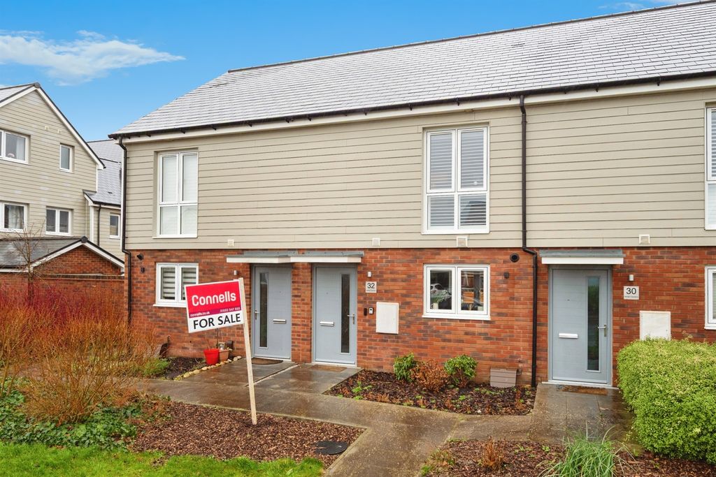 Property photo 1 of 19