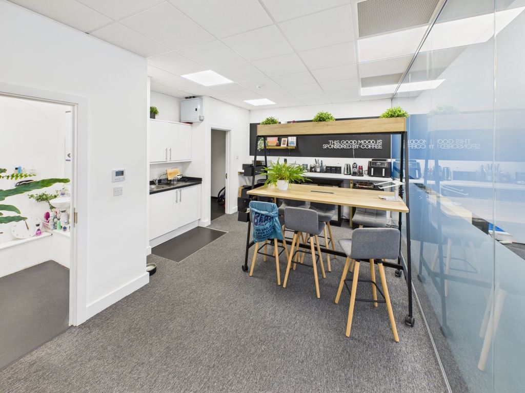 Property photo 3 of 5 Photo 2