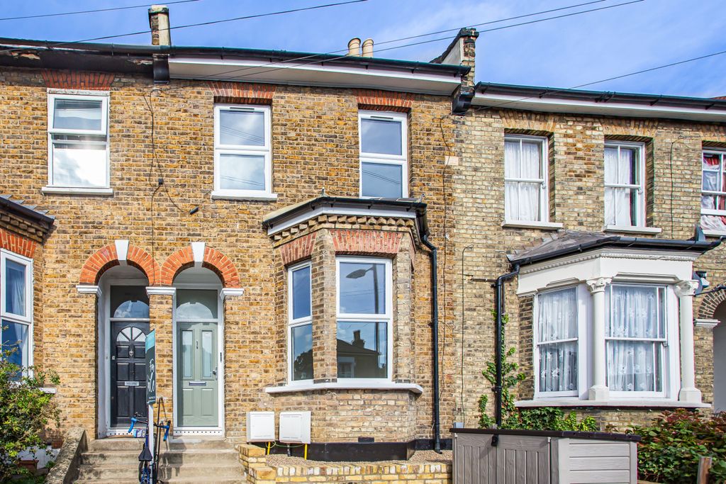 Property photo 1 of 13