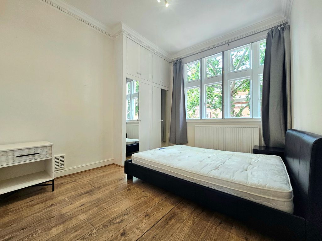 Property photo 2 of 11 2