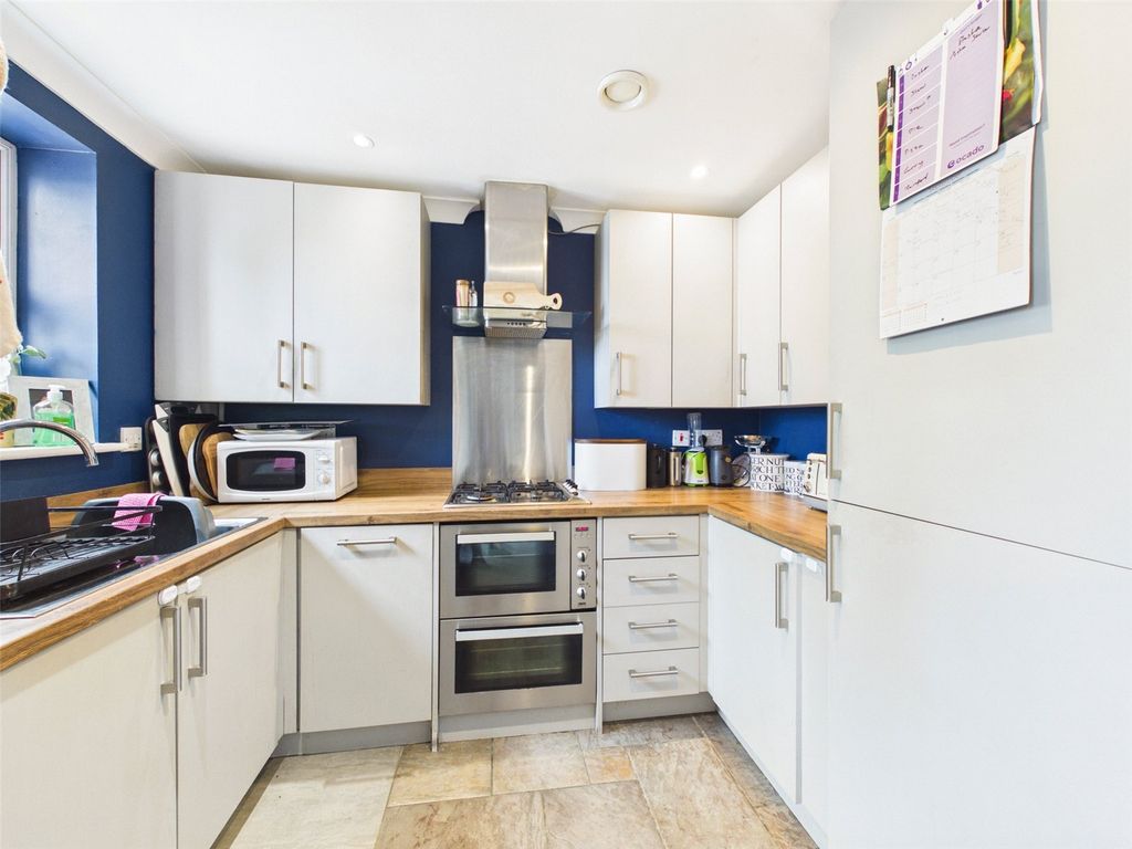 Property photo 3 of 10 Picture No. 04
