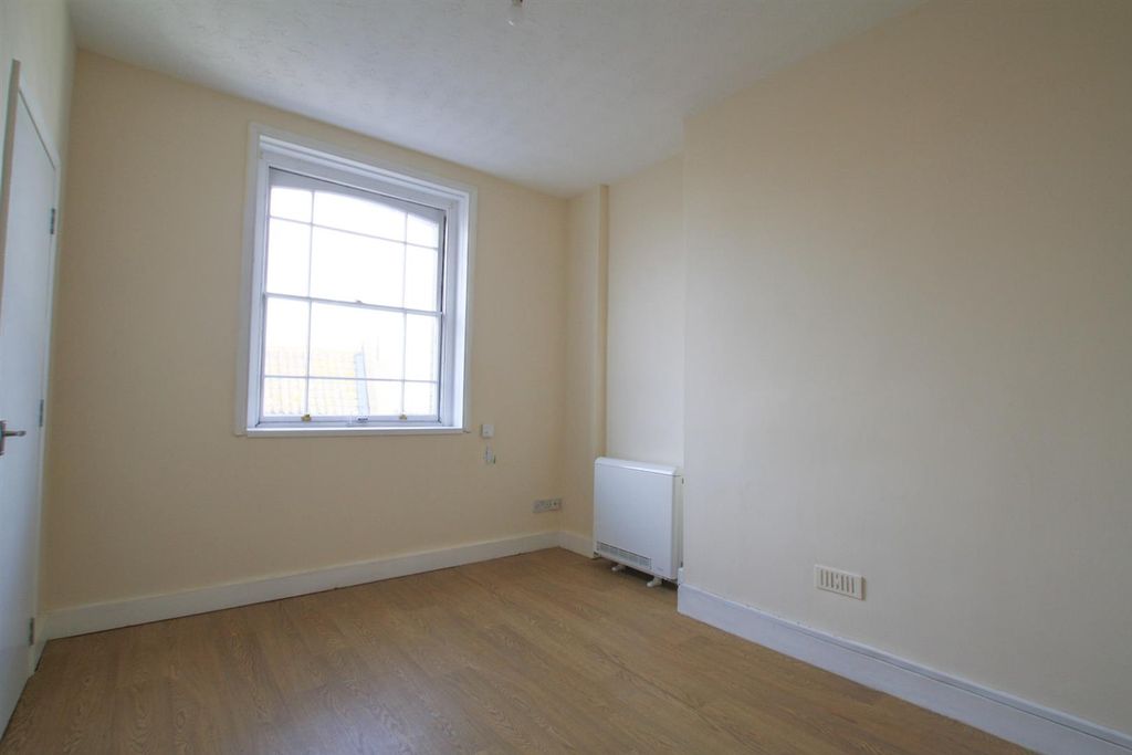 Property photo 3 of 5 Img_9408.Jpg
