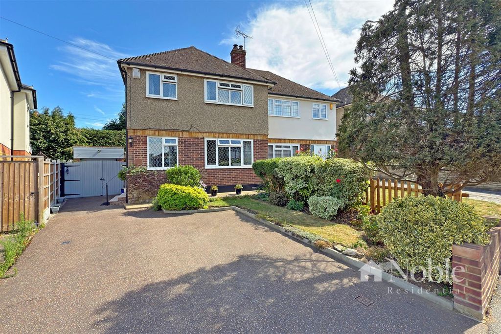Property photo 1 of 15 External