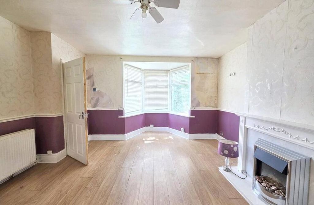 Property photo 2 of 7 Image