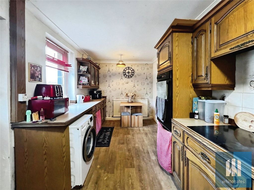 Property photo 3 of 16 Picture No. 16