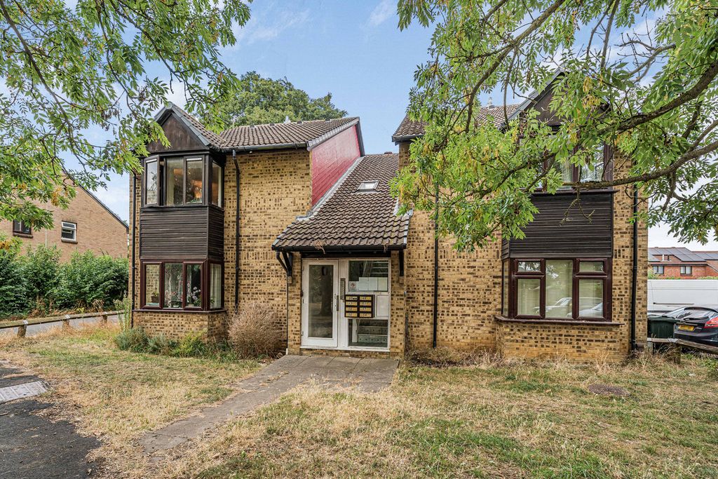 Property photo 2 of 2