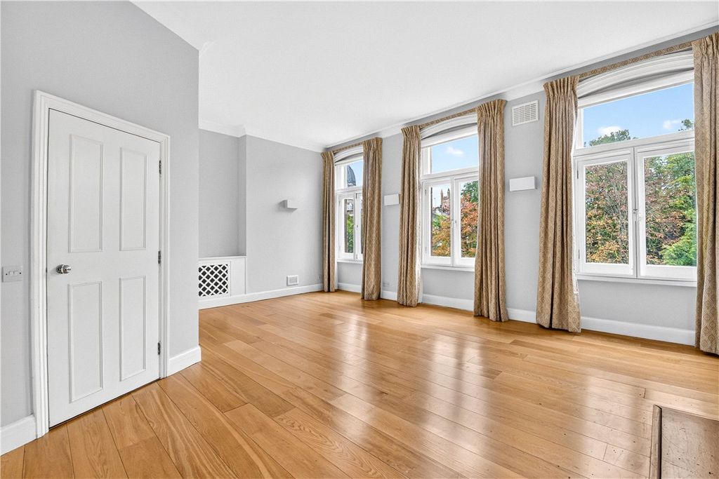 Property photo 2 of 17 Picture No. 07