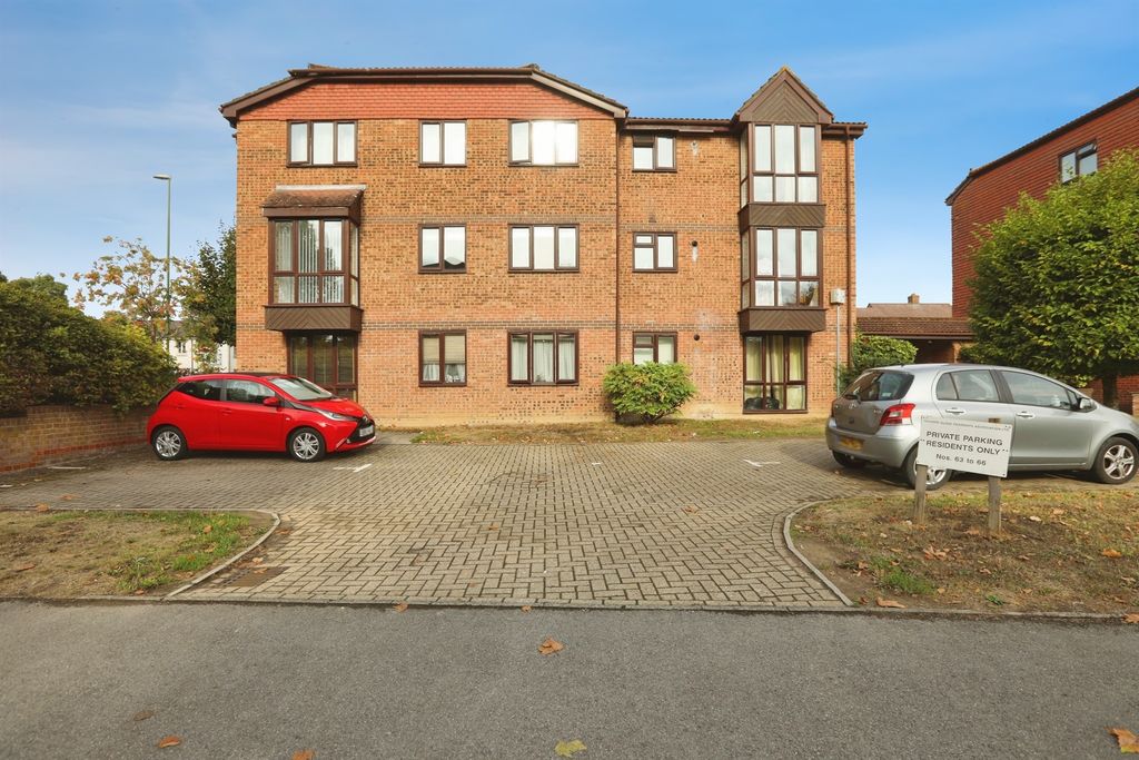 Property photo 1 of 9