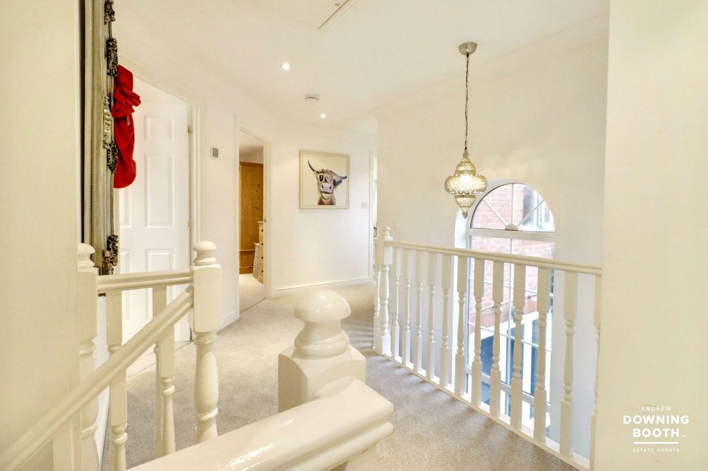 Additional image 18 of 4 bed detached house for saleNewbold Close, Lichfield WS13