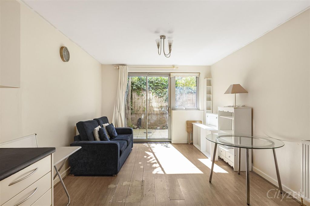 Property photo 1 of 15 Reception Room