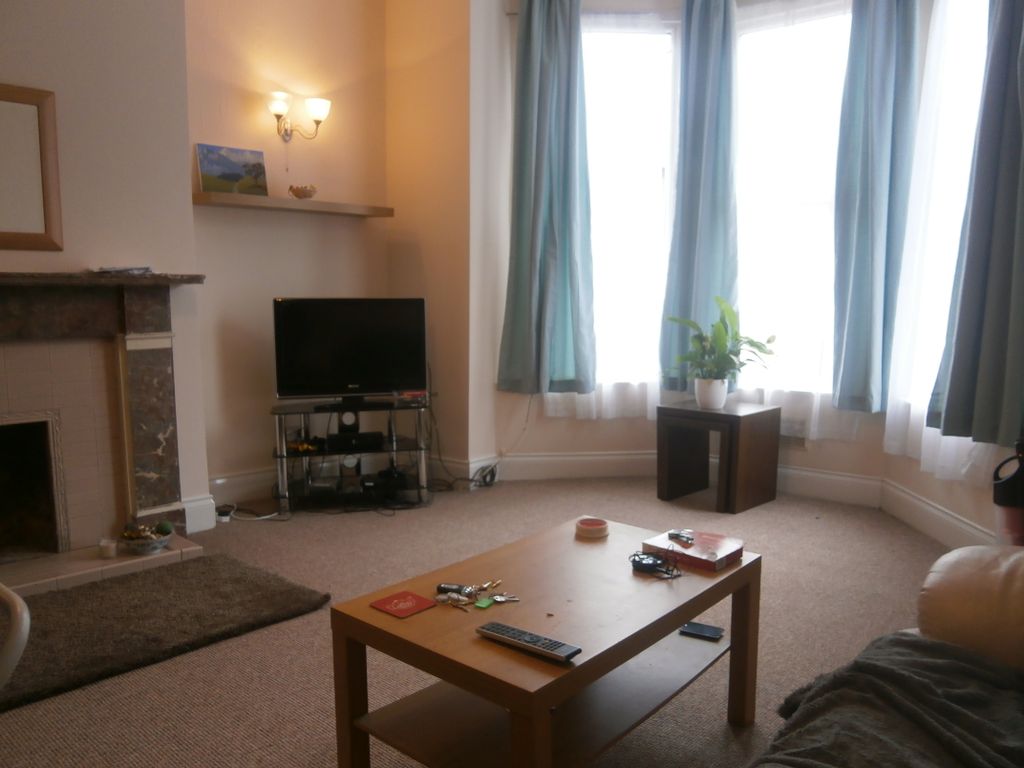 Property photo 2 of 4