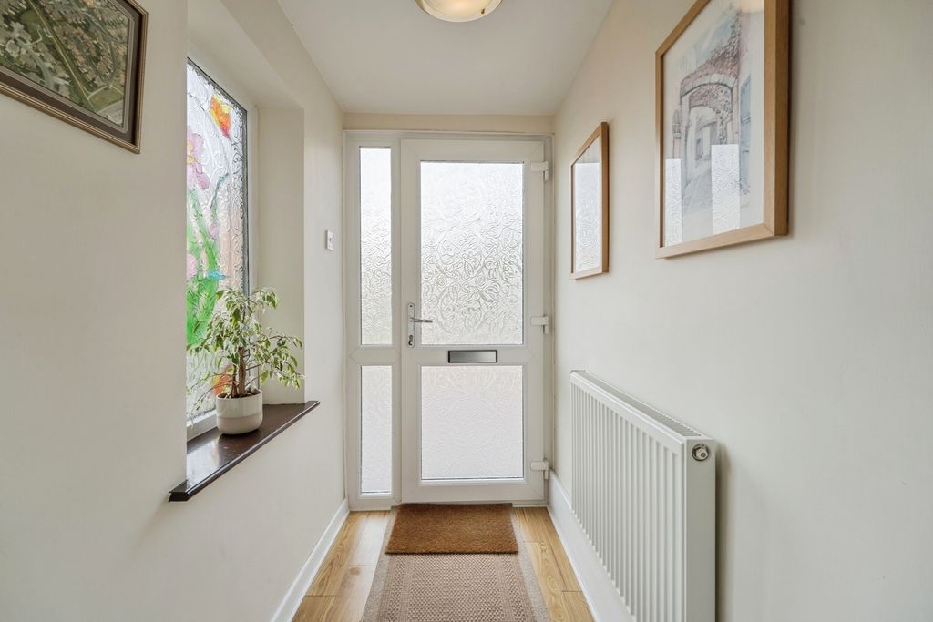 Property photo 2 of 38 Pbox-Img.Jpg