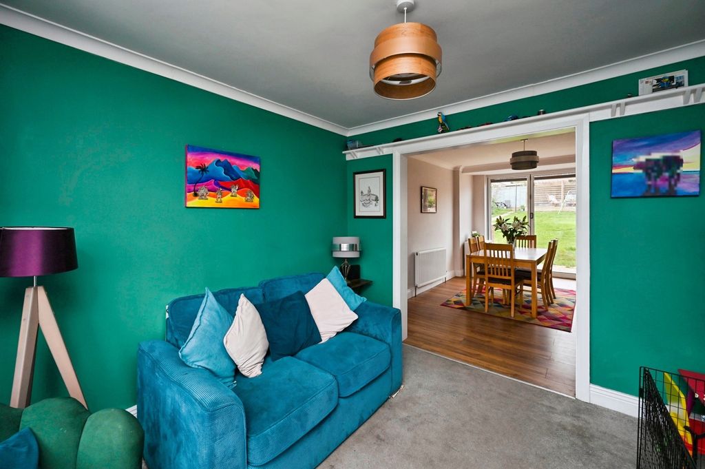 Property photo 3 of 17 Pbox-Img.Jpg