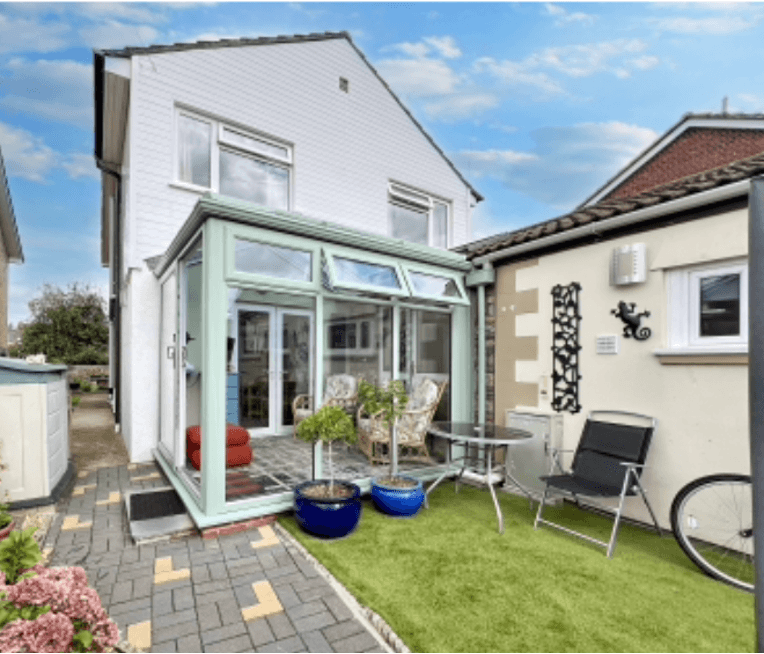 Property photo 3 of 24 Gallery