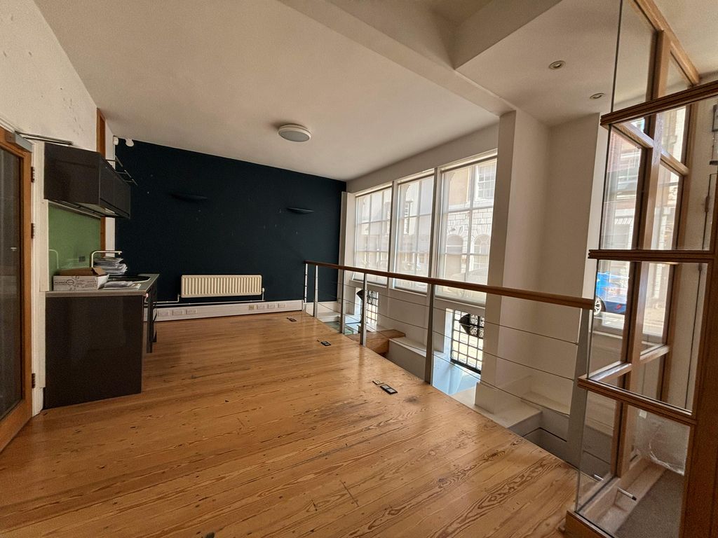 Property photo 2 of 11 Img_2298.Jpg