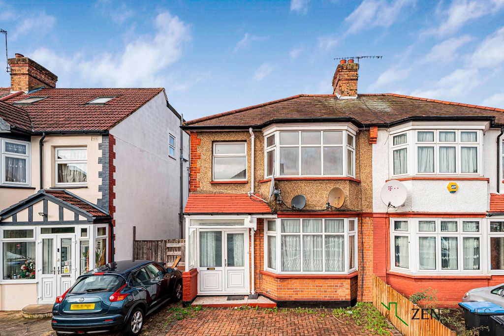 Property photo 1 of 33