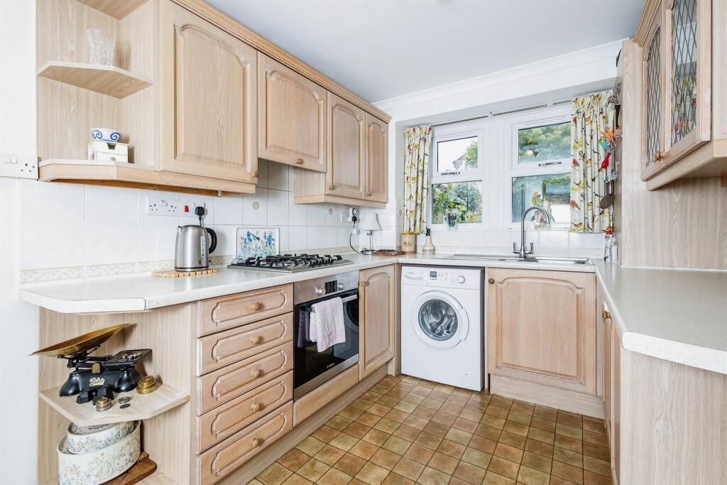 Property photo 3 of 14