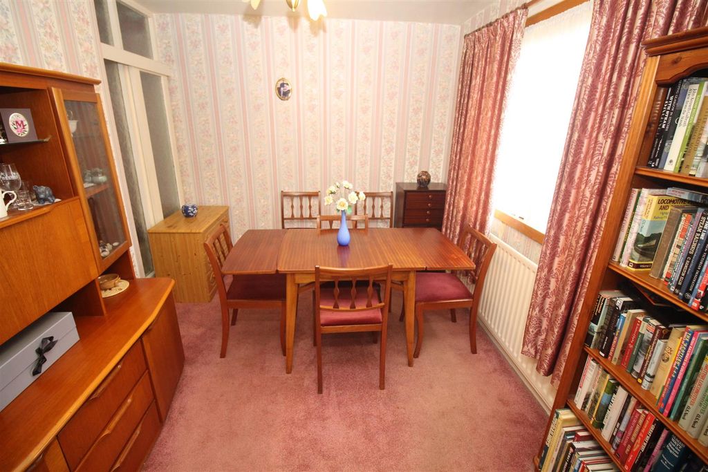 Property photo 3 of 30 Img_2582.Jpg