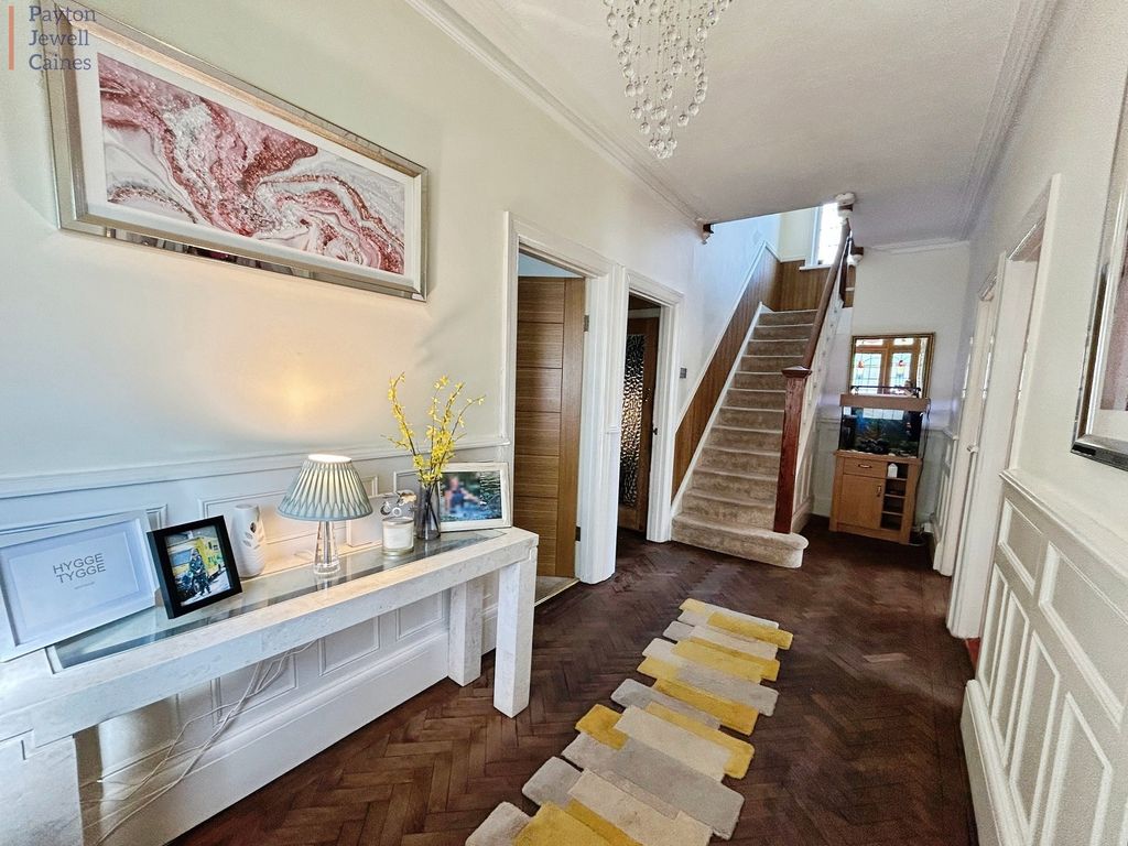 Property photo 2 of 25 Not Specified
