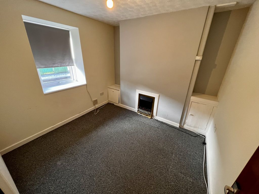 Property photo 2 of 7 Img_6736
