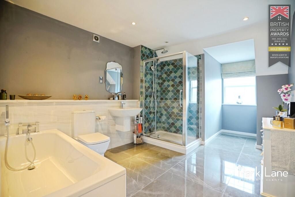 Additional image 13 of 5 bed detached house for saleBrook Farm Close, Bishops Stortford CM23