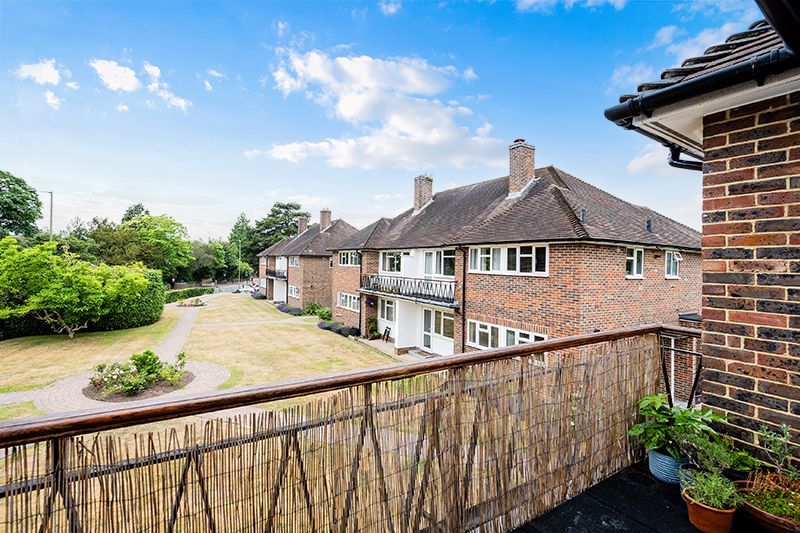 Property photo 3 of 12 H&Co.