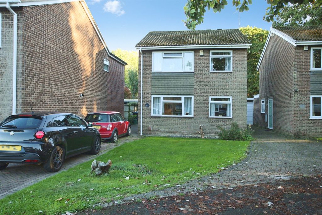 Property photo 1 of 16