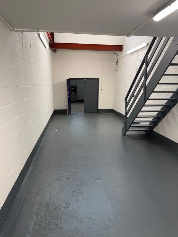 Property photo 2 of 5