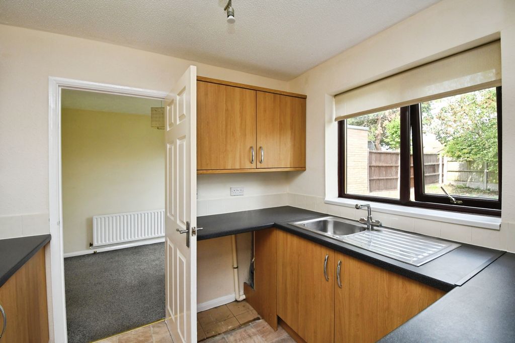 Property photo 3 of 15