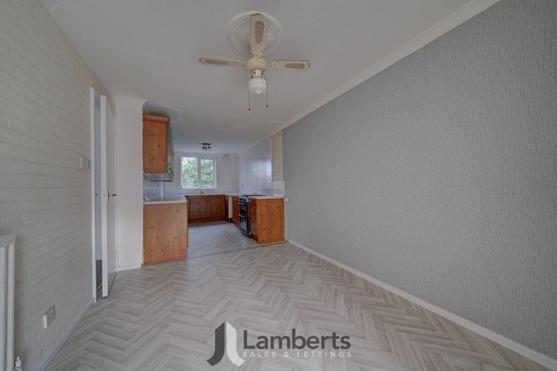 Property photo 2 of 21 Kitchen/Diner